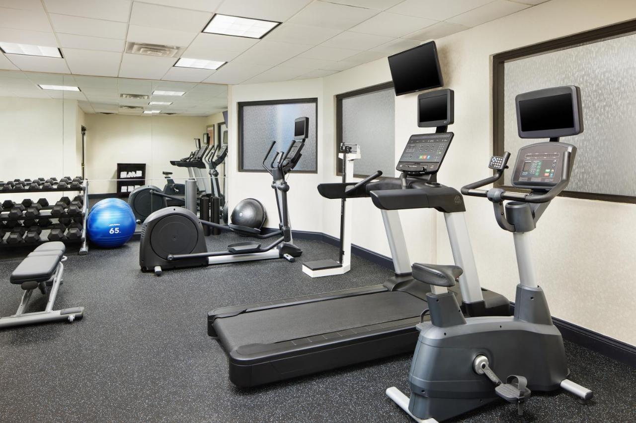 Holiday Inn Express & Suites Jacksonville South East - Medical Center Area By Ihg Eksteriør billede