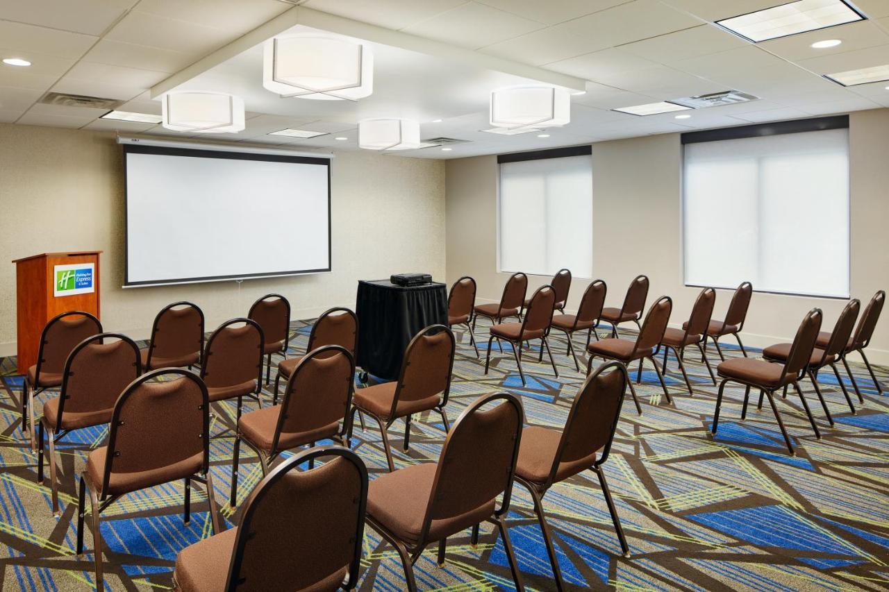 Holiday Inn Express & Suites Jacksonville South East - Medical Center Area By Ihg Eksteriør billede