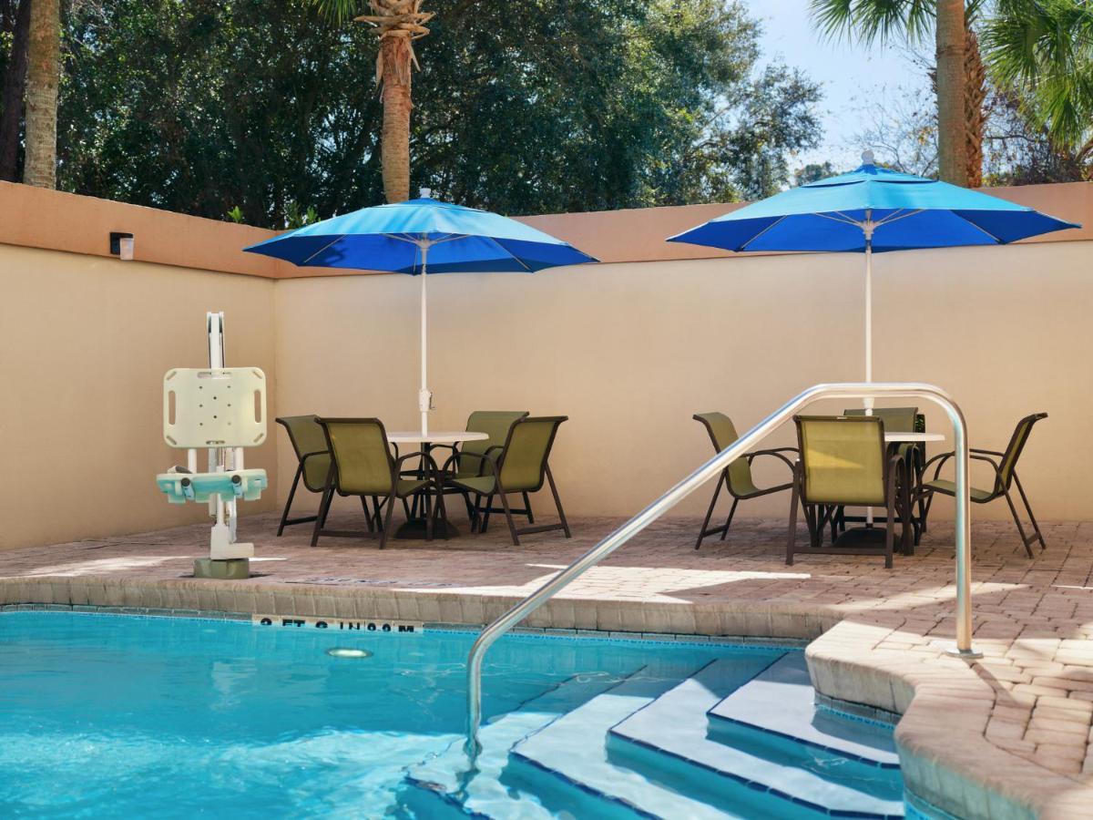 Holiday Inn Express & Suites Jacksonville South East - Medical Center Area By Ihg Eksteriør billede