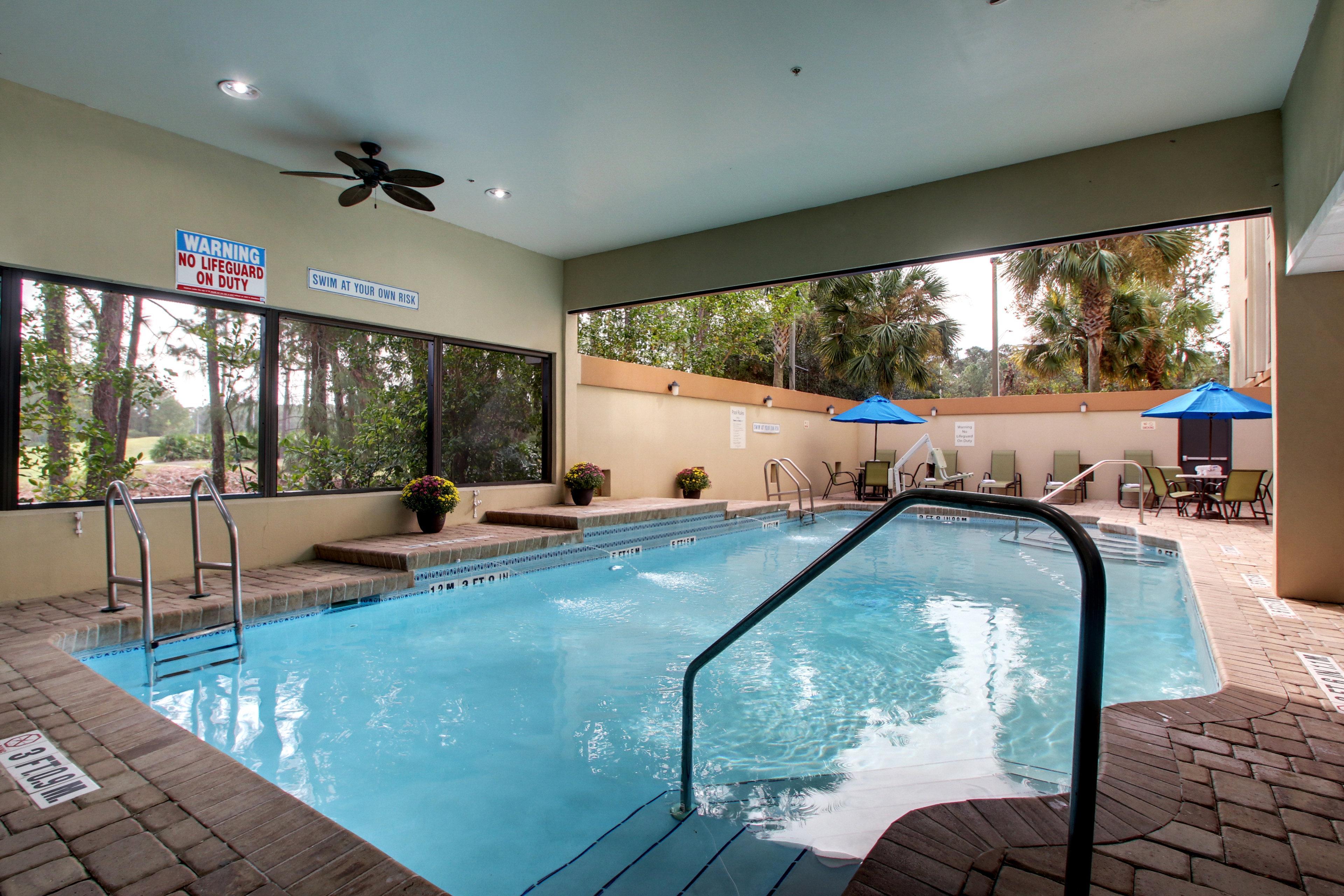 Holiday Inn Express & Suites Jacksonville South East - Medical Center Area By Ihg Eksteriør billede