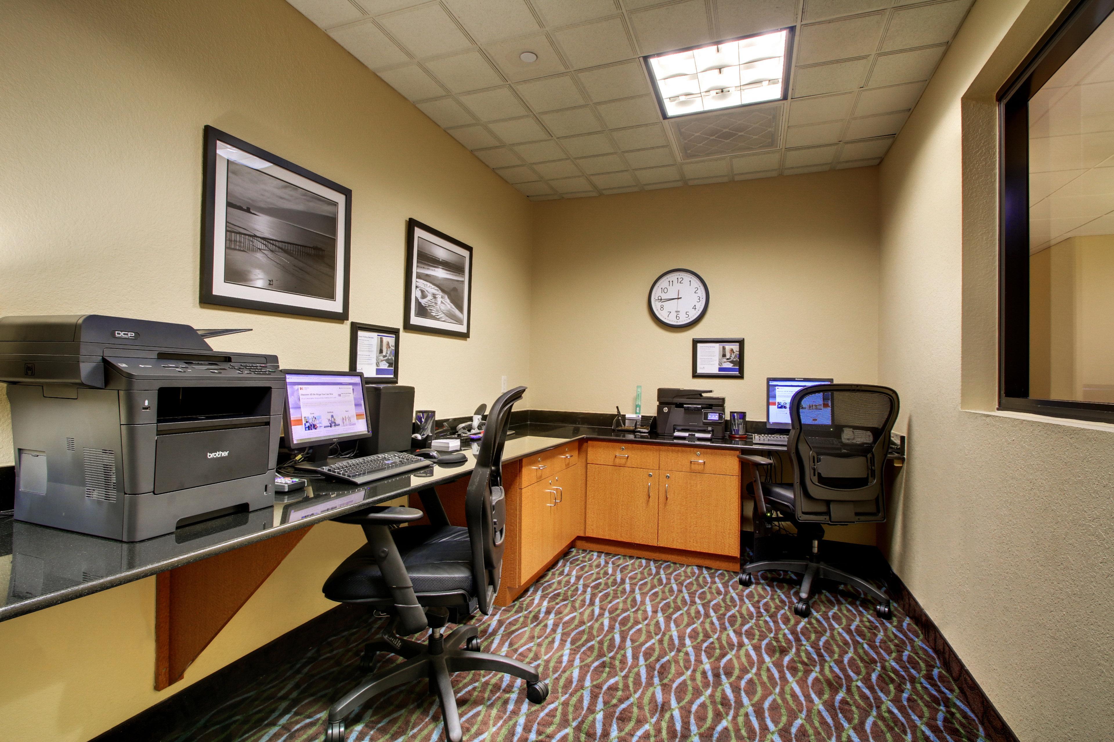 Holiday Inn Express & Suites Jacksonville South East - Medical Center Area By Ihg Eksteriør billede