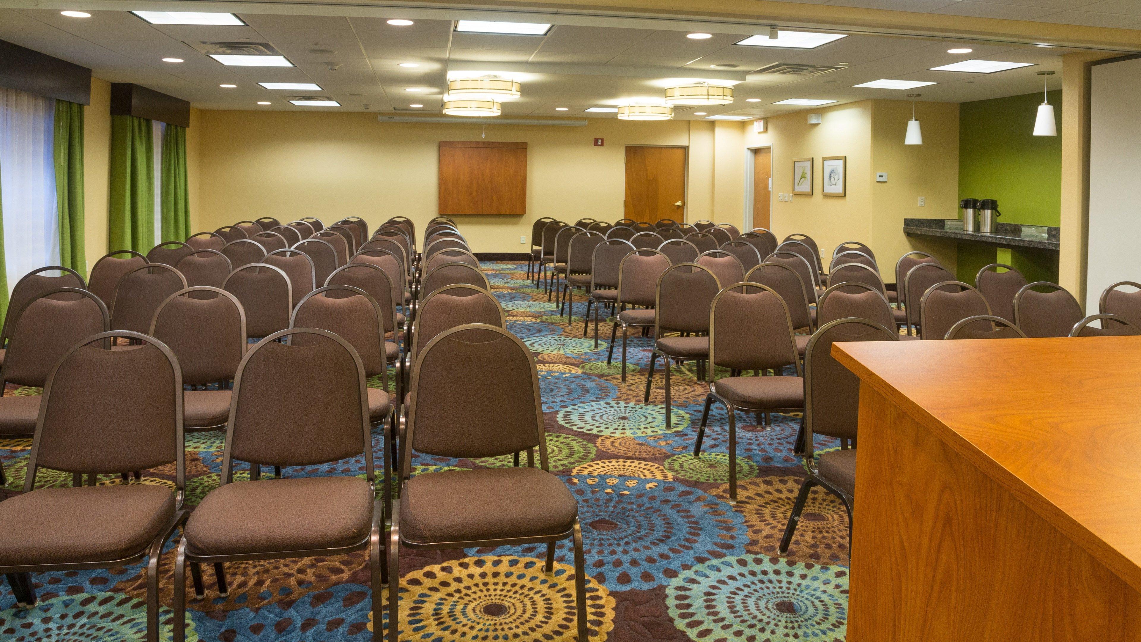 Holiday Inn Express & Suites Jacksonville South East - Medical Center Area By Ihg Eksteriør billede